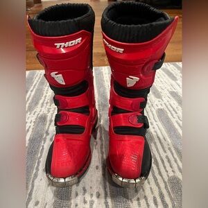 Thor Red and Black Riding Boots